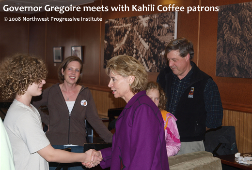 Governor Gregoire meets Kahili Coffee patrons