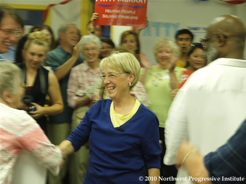 Patty Murray thanks supporters