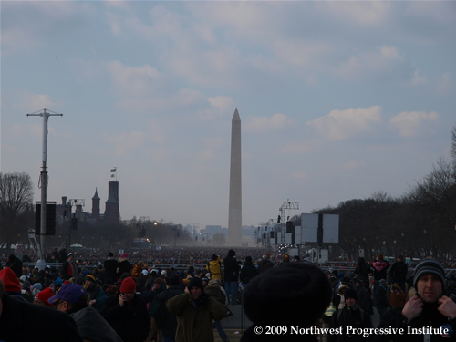 Crowds pack National Mall