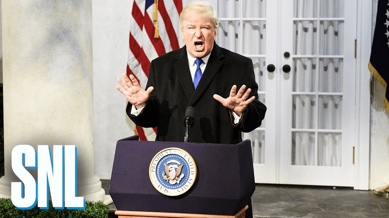 Alec Baldwin returns as Donald Trump for spoof "national emergency" press conference