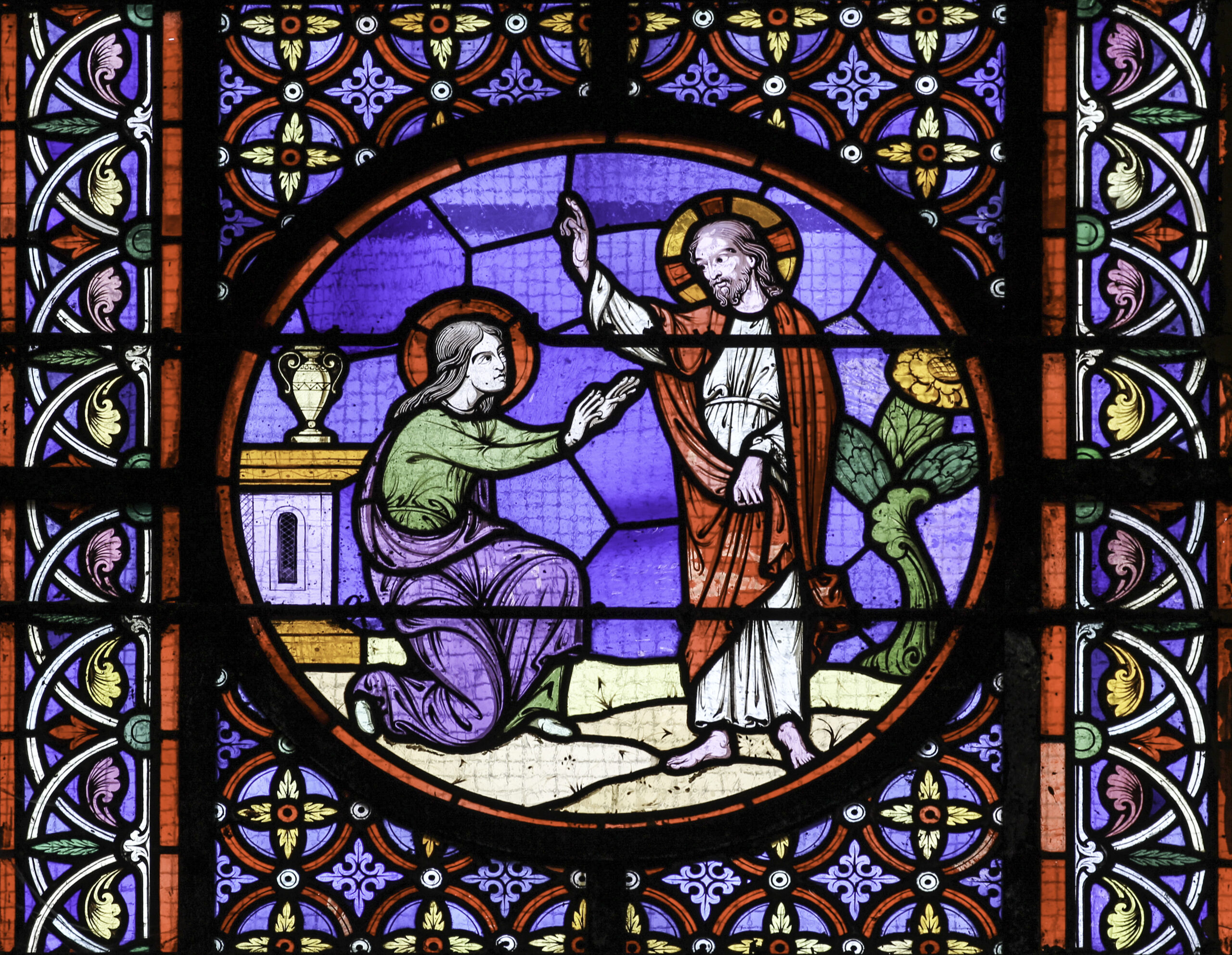 Stained glass window depicting Resurrection scene