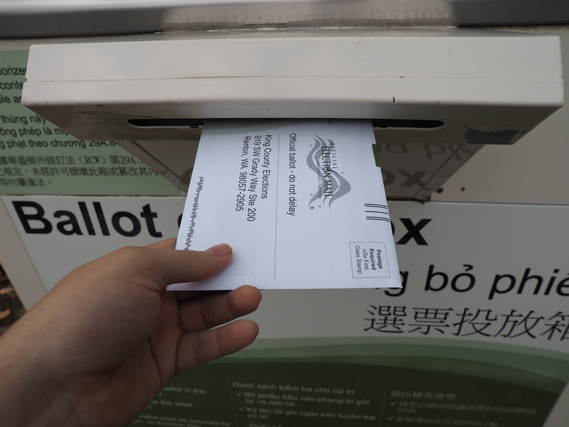 Returning a ballot