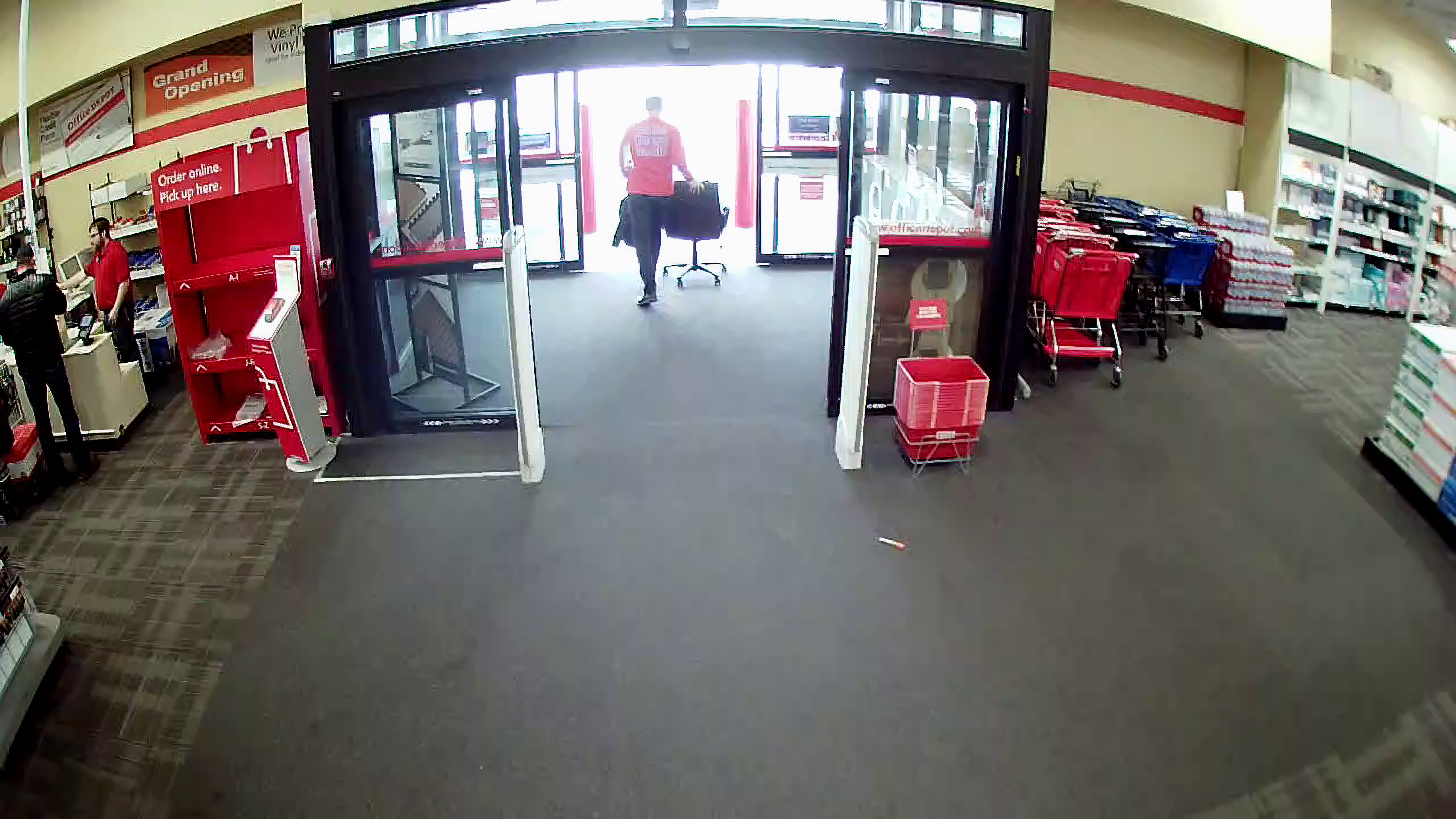 Tim Eyman steals a chair from Office Depot