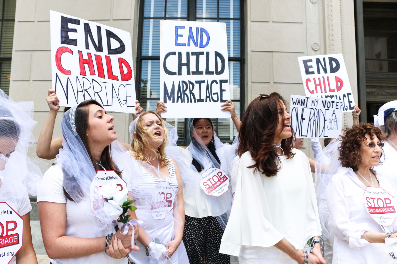 Protest in support of ending child marriage