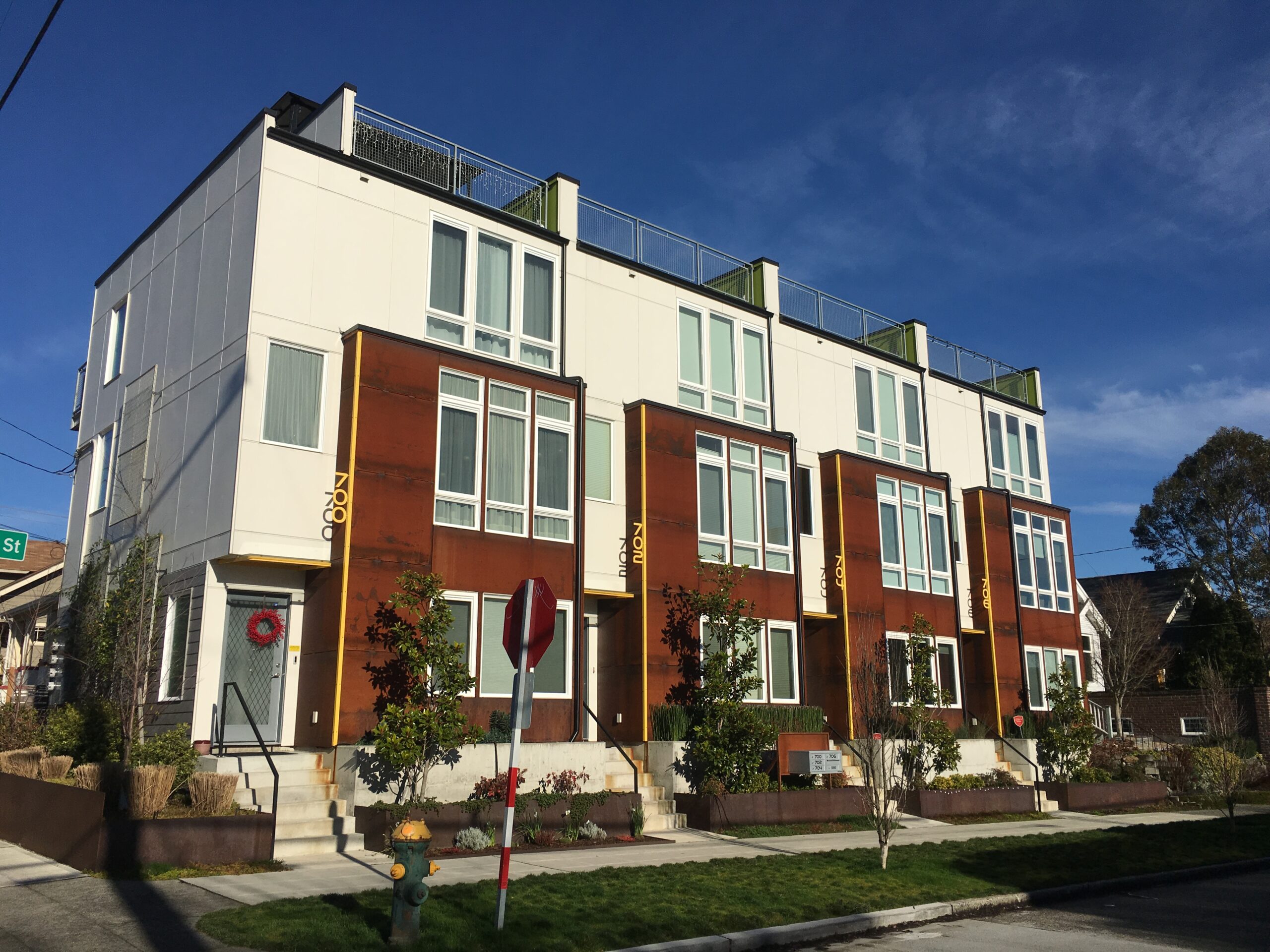Townhouses in Fremont